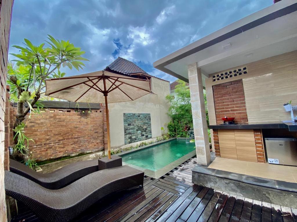 Hotel Sridewi *