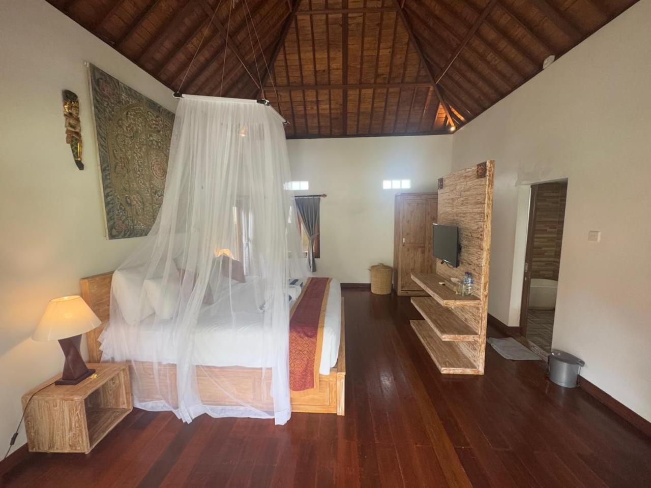 Hotel Sridewi *